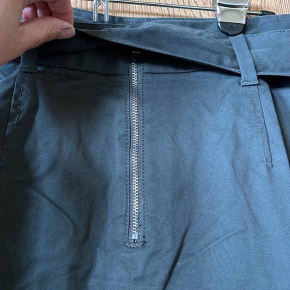 [banana republic] Utility Wrap Skirt - Picture 6 of 9